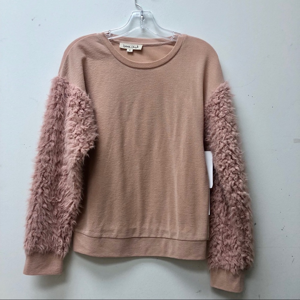 Fur sleeve sweater